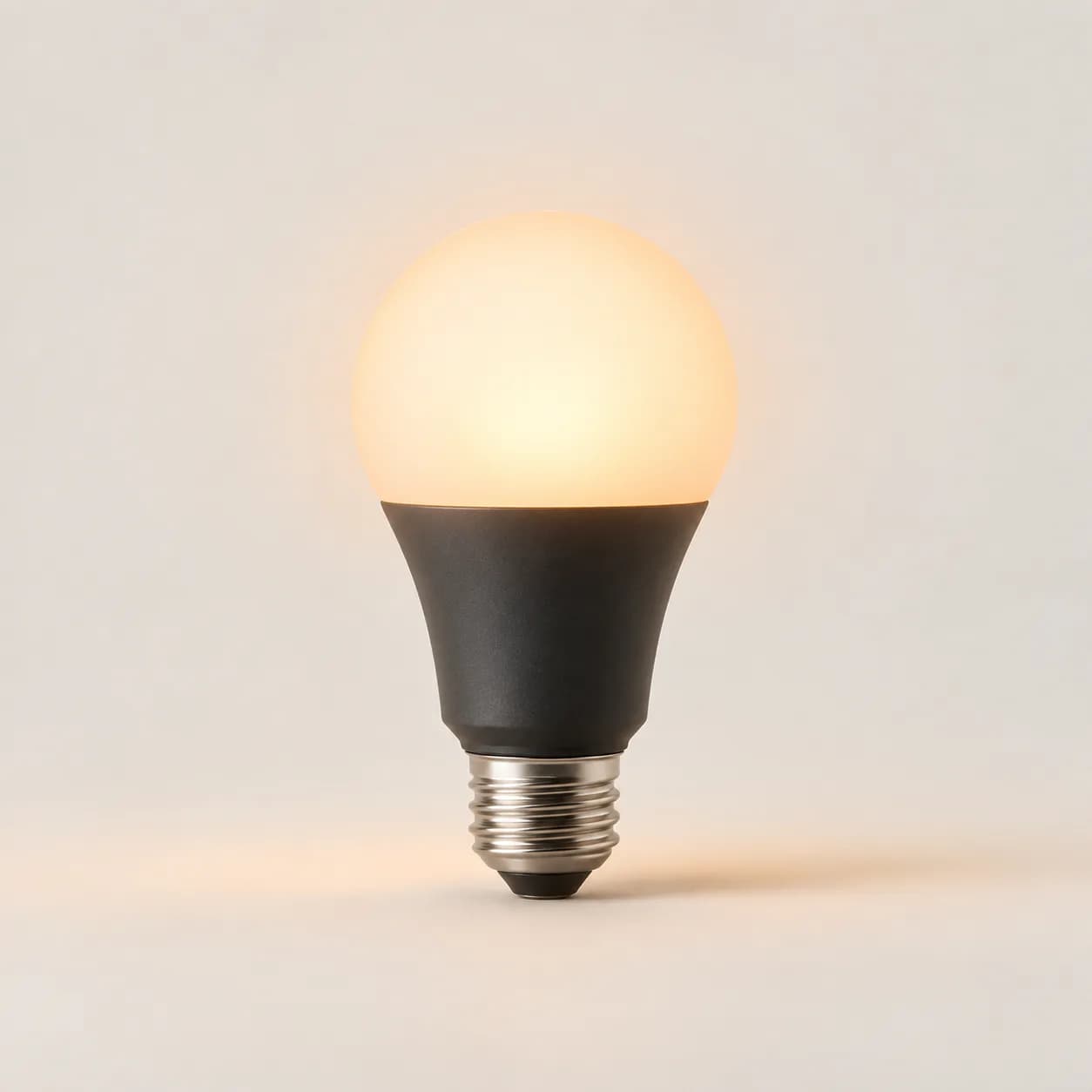 Lumo A19 Renkli Akıllı Ampul